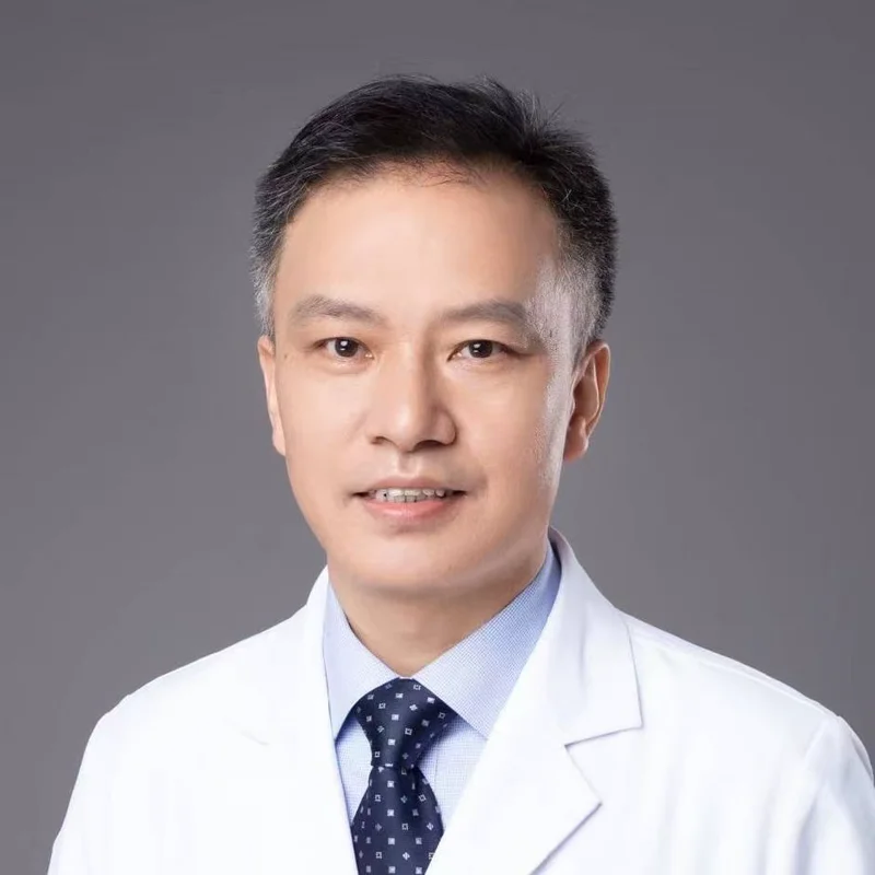 洪波主任个人照